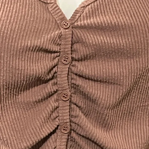 LOVE Tree. Ribbed. Crop top. Tan. Button up. Scoop neck. Rousching. - Picture 2 of 4